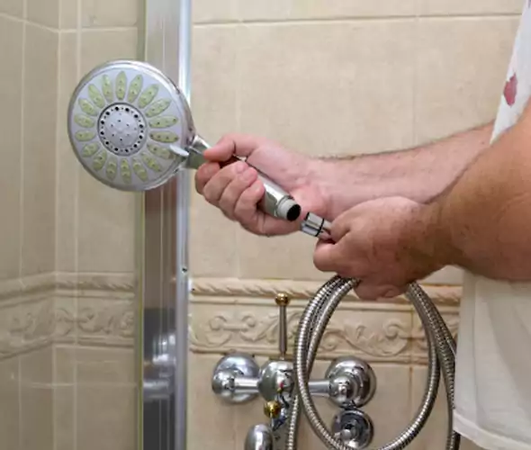 Professional Shower Repair Specialist in Carnot-Moon, PA: Schedule Affordable Shower Services with Us