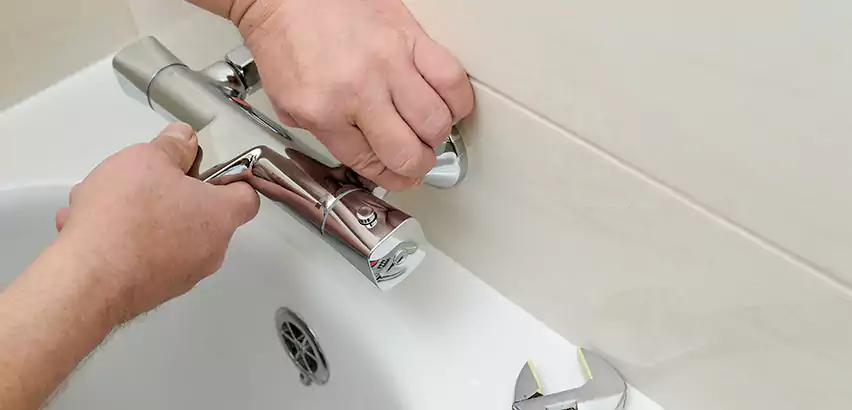 Bathroom Faucet Installation in Carnot-Moon