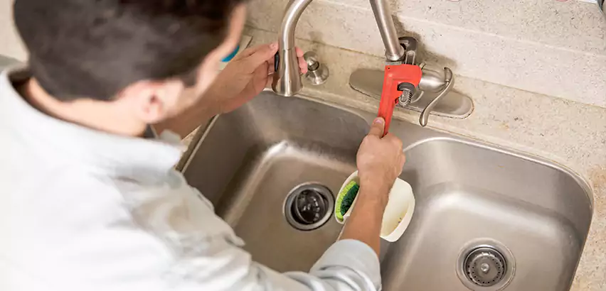 Professional Plumbing Installation Services in Carnot-Moon, PA